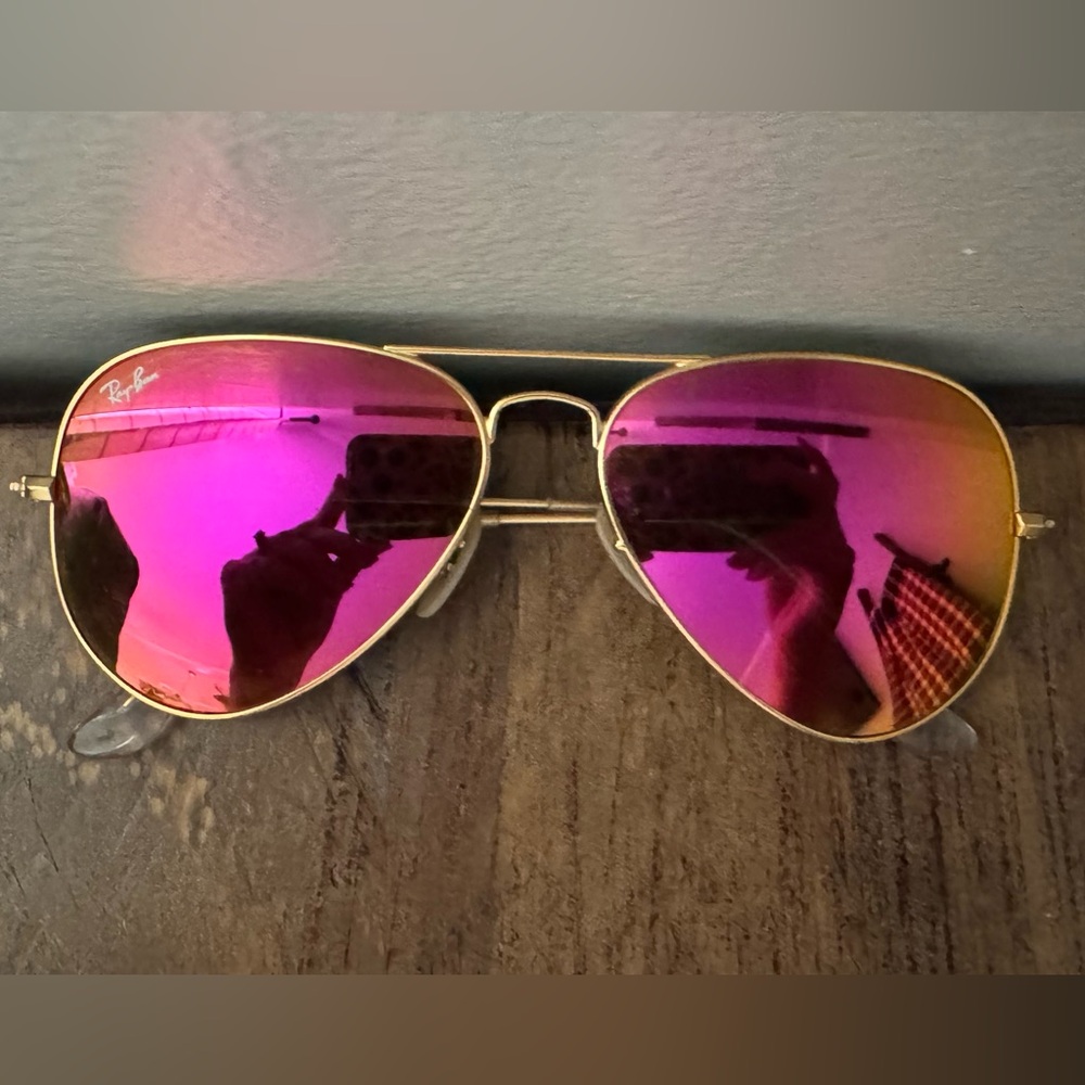 Pink mirrored Ray bans - Picture 2 of 4
